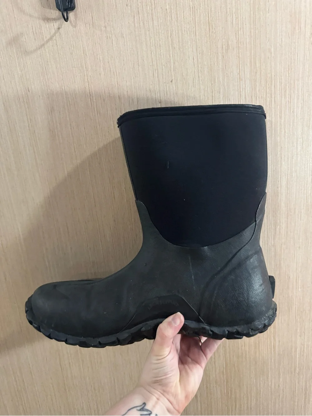 Men’s Bogs Neo Tech All-Black Waterproof Neoprene Rain Boots Size 17